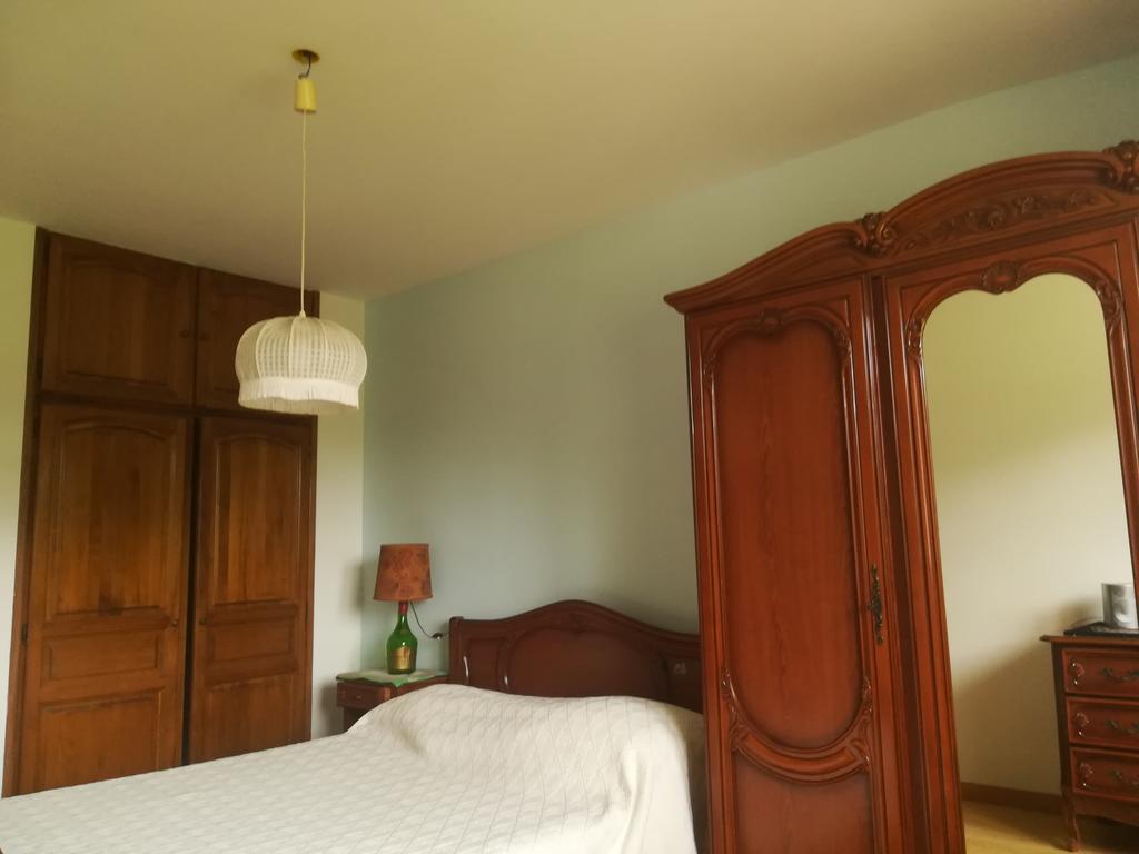 Gîte du vignoble Sidky Lussac  Extérieur photo